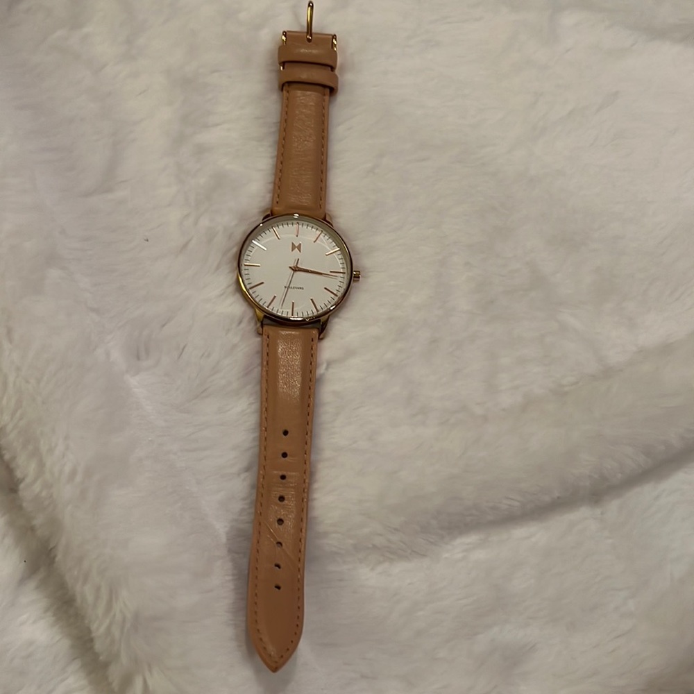 MVMT watch